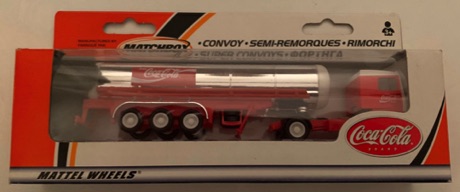 10275-1 € 12,50 coca cola vrachtwagen zilver rood ca 18 cm.jpeg